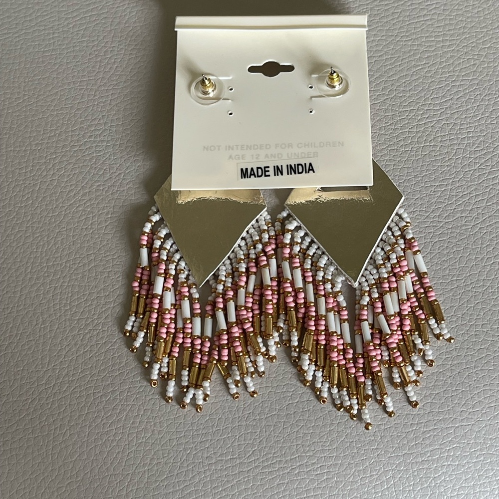 Chic Beaded Fringe Earrings, Western or Boho perfect for any occasion - Picture 5 of 5